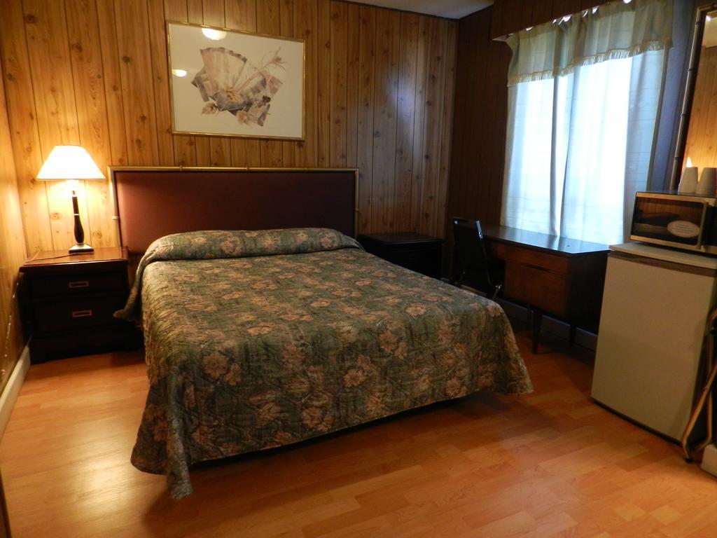 Lytton Hotel 객실 사진